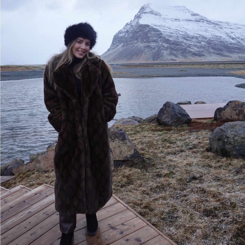 Meet your Posher, Alex